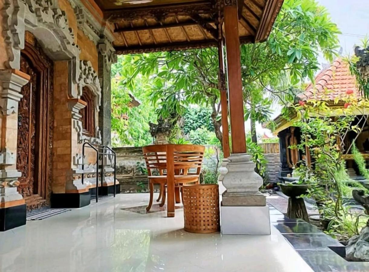 Green Palace Homestay Batununggul Екстериор снимка