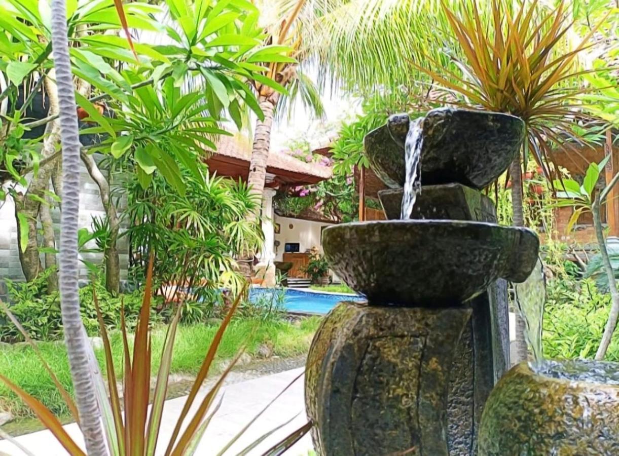 Green Palace Homestay Batununggul Екстериор снимка