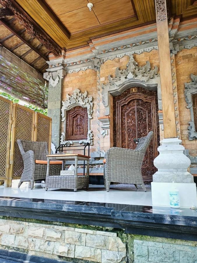 Green Palace Homestay Batununggul Екстериор снимка