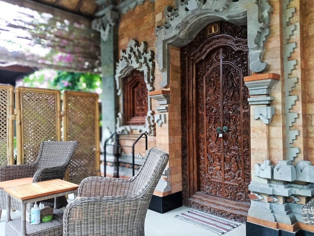 Green Palace Homestay Batununggul Екстериор снимка