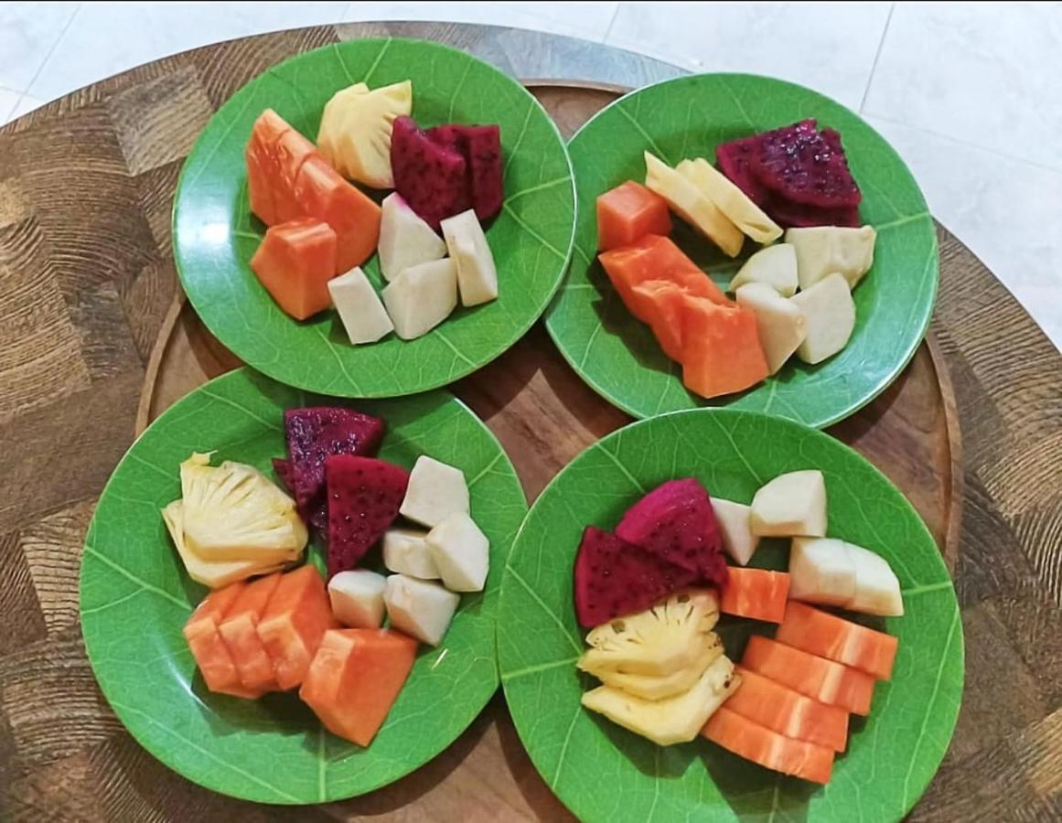 Green Palace Homestay Batununggul Екстериор снимка