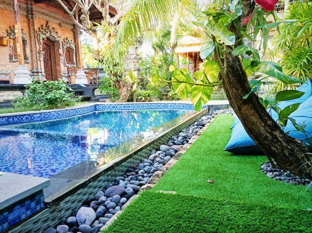 Green Palace Homestay Batununggul Екстериор снимка