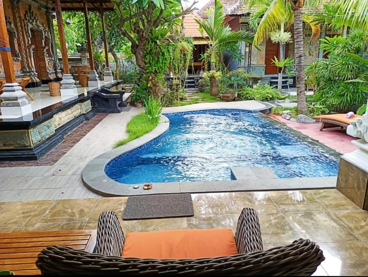 Green Palace Homestay Batununggul Екстериор снимка