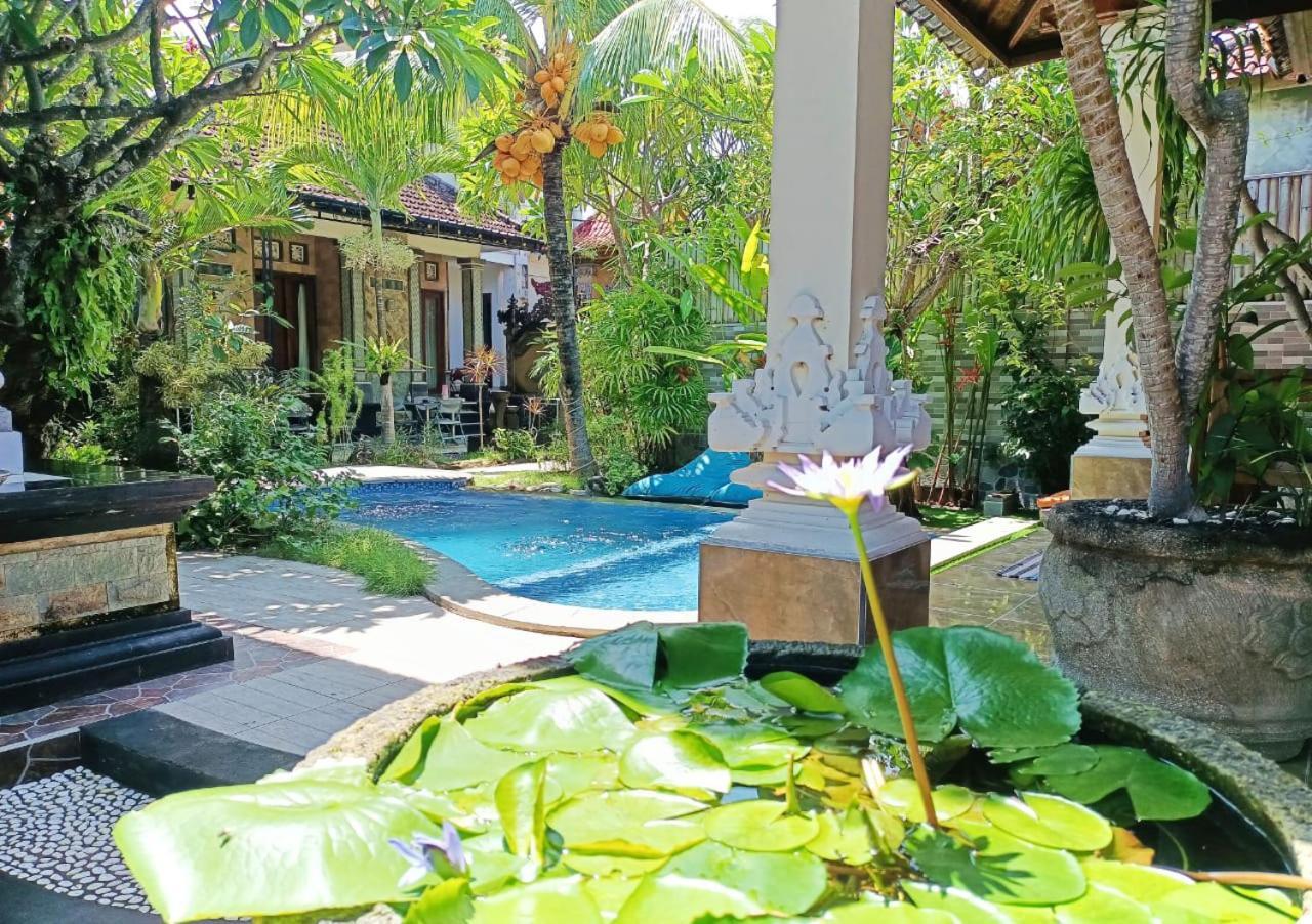 Green Palace Homestay Batununggul Екстериор снимка